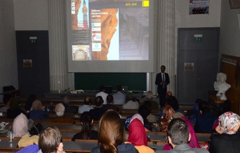 Viyana'da Türk Mimarisi konferansı verildi!