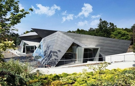 İşte dünyanın en havalı binaları!