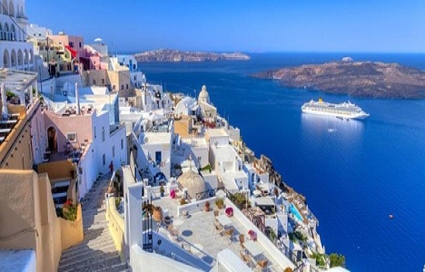 Yunanistan 120 adayı satışa çıkardı!