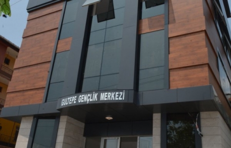 İzmit Gültepe Gençlik Merkezi açıldı!