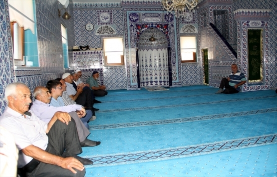 Sivas taki 650 yıllık köy camiye kavuştu!