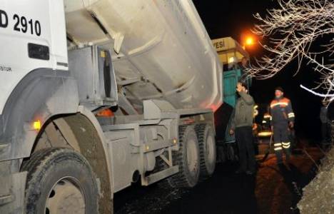 Mamak’ta bu yıl 350 bin ton asfalt dökülecek!
