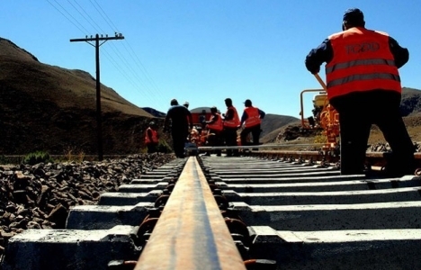 Kamunun rotası büyük altyapı projeleri!