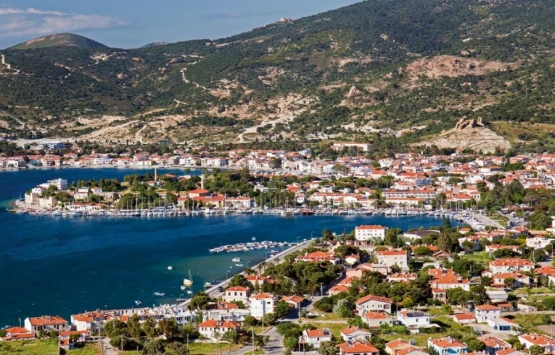 İzmir Vakıflar'dan Foça'da 4.1 milyon TL'lik inşaat ihalesi!