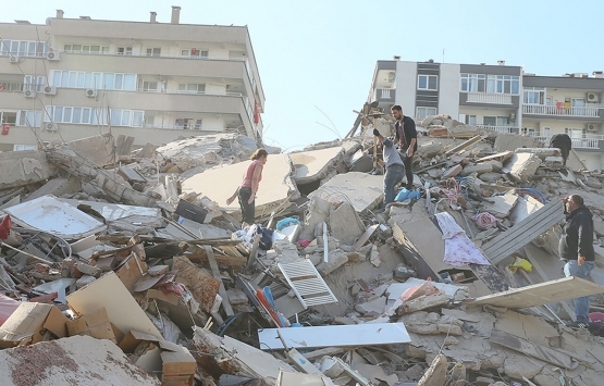 İzmirli depremzedelerden sıfır faizli ve 20 yıllık ödemeli destek kredisi talebi!