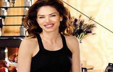 Özlem Önal Londra'dan ev aldı!