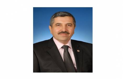 Ahmet Uçmaklı kimdir?