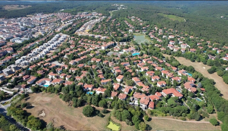 Kemer Country sitesindeki 94 kişi bakanlığa icra takibi başlattı!