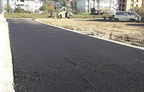 Gölcük'te asfaltsız yol kalmayacak!