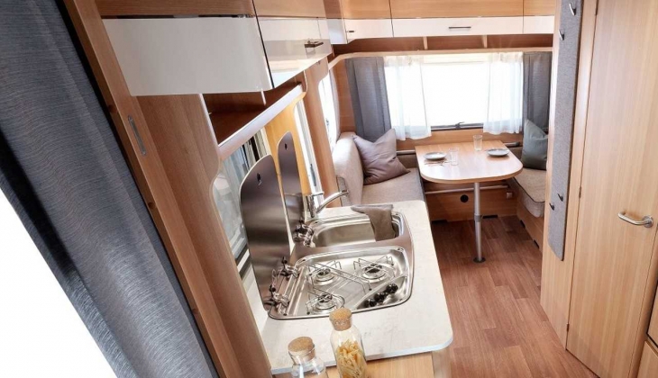 Tatilin en hesaplı yolu: Karavan! LMC Style 450D karavan fiyatları ne kadar? İşte 17 Mayıs 2022 fiyat listesi...