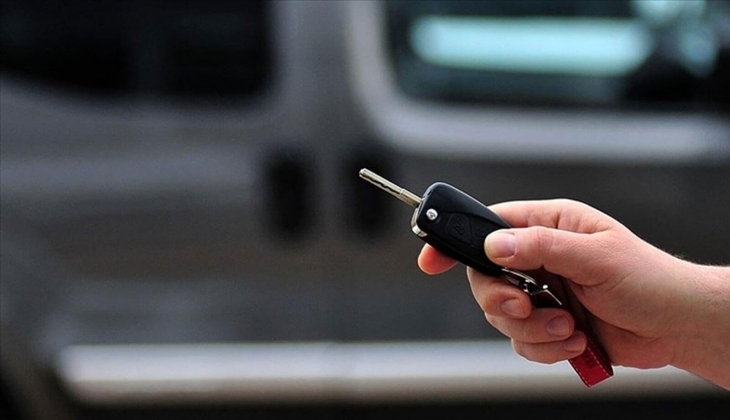 Eylül de ikinci el araç ilanları arttı! En çok Fiat modelleri ile 800 bin TL ve üzeri araçlar ilanda! 