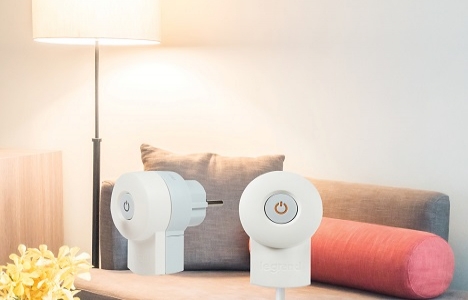 Legrand’dan led ışıklı anahtarlı fiş!