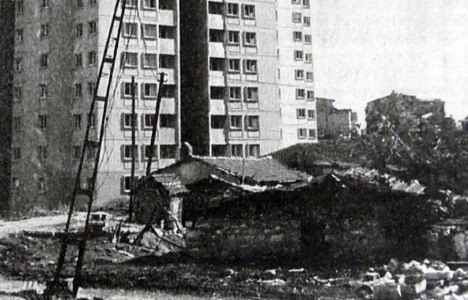 1999 yılında dar gelirlilerin ev sahibi olması imkansız hale gelmiş!