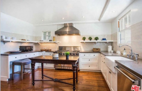 Frances Bean Cobain, emlak zengini olma yolunda!