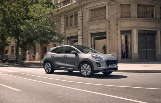 Ford bu araba modelinin fiyatını öyle bir düşürdü ki...İşte güncel liste!