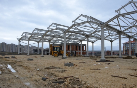 Silivri Yeni Mahalle Kapalı Pazar Yeri Şubat'ta tamam!