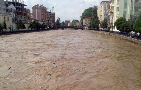 Edirne Uzunköprü'de sele neden olan köprüler yıkılacak!