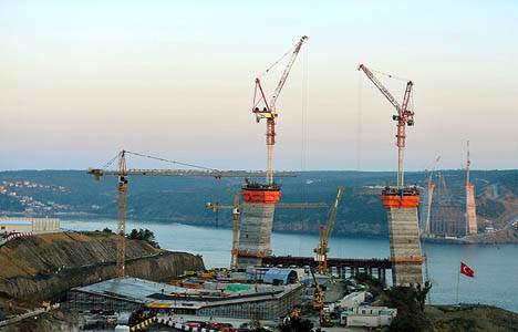 İsmail Kartal: Depreme dayanıklı bir köprü yapıyoruz!