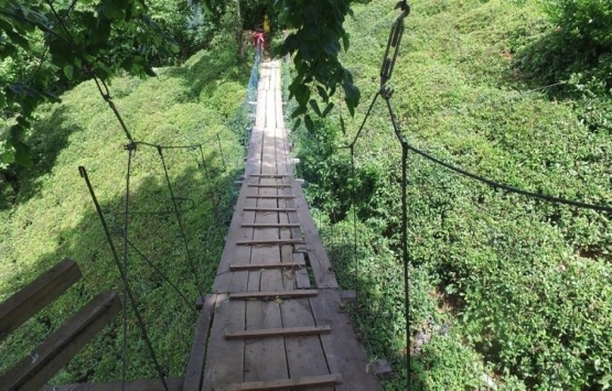 Artvin deki bu eve asma köprü ile ulaşılıyor!