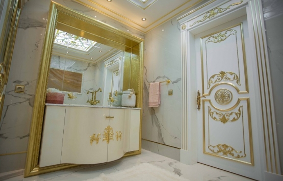 Dubai Emiri nin Darıca daki gözkamaştıran altın kaplama malikanesi!