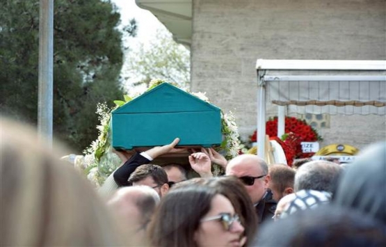 Mimar Zeynep Coşkun da son yolculuğuna uğurlandı! 