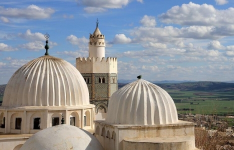 Marsilya'daki Or Thora Sinagogu camiye çevriliyor!