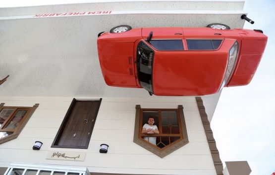 Konya daki iki katlı ters villaya yoğun ilgi!