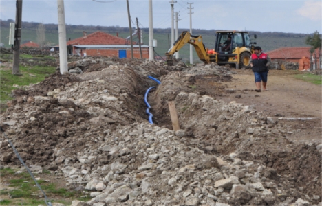 Manisa Siyekli'nin su şebeke hattı yenilendi!