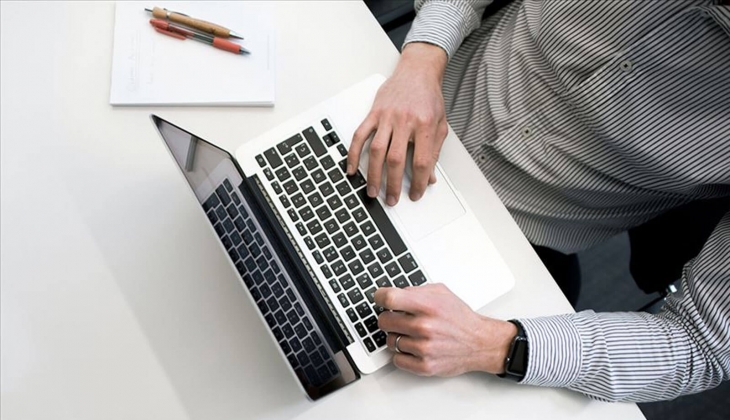 Milyonlarca çalışana 2024 müjdesi! Resmi tatiller belli oldu: 7 gün izinle 40 gün tatil imkanı! 