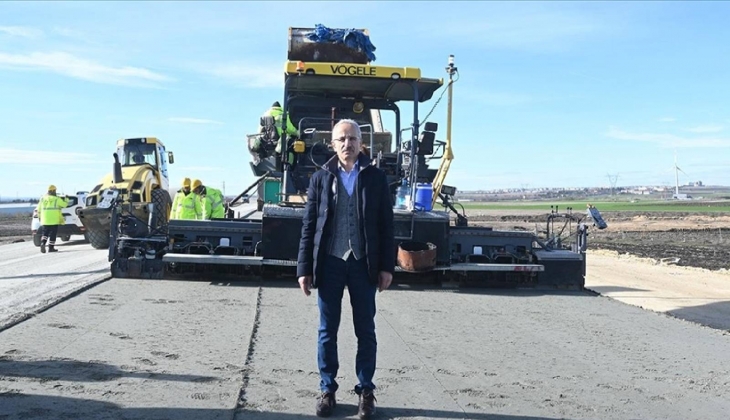 Ulaştırma Bakanı açıkladı! Halkalı-Kapıkule Hızlı Tren Projesi'nin ilk etabı 2025'te tamamlanacak