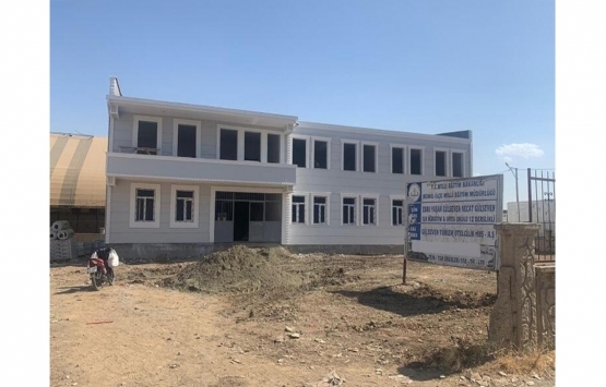 Ebru Yaşar, Bismil’de okul yaptırdı!