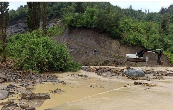 Sinop Ayancık ta geçici dükkanların inşaatı tamamlandı!