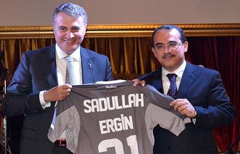Sadullah Ergin: Hatay'daki stadımız Beşiktaş Stadı'yla yarışacak!