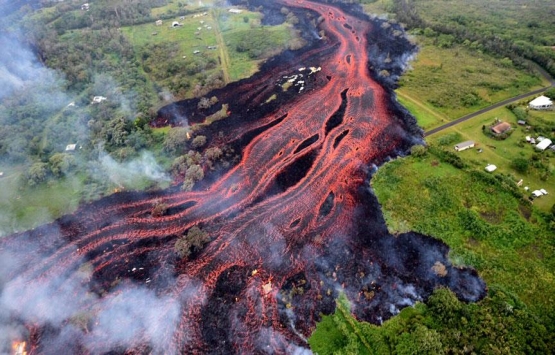 Kilauea Yanardağı nedeniyle 1.700 kişi güvenli alanlara taşındı!