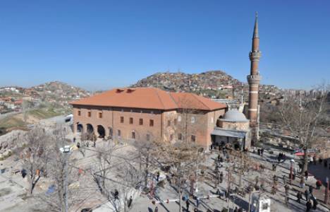 Ulus Tarihi Kent Merkezi Yenileme Alanı Projesi'nde 200 bina restore edildi!