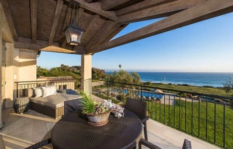 İşte Lady Gaga nın Malibu daki evinin resimleri!