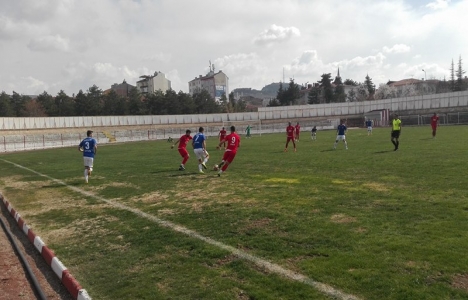 Çanakça Stadı tribüne kavuşuyor!