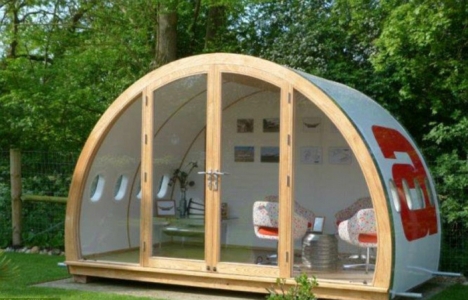 Uçak hurdasından lüks ev yaptılar!