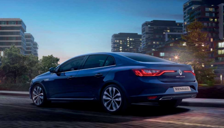 Renault Megane ın fiyatı 203.500 TL düştü! ÖTV muaf seçeneğiyle satışta! Renault Megane 13 Nisan 2022 fiyat listesi...