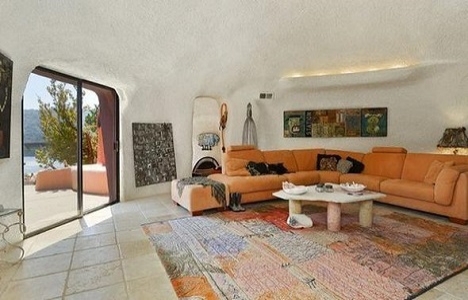 Kimsenin satın almak istemediği milyon dolarlık evler!