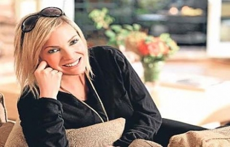 Mine Kalpakçıoğlu Kanlıca'daki villasını 2 yılda bir yeniliyor!