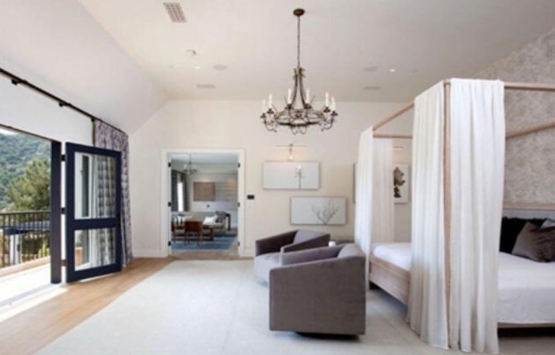 Justin Bieber ve Hailey Bieber Beverly Park ta 25.8 milyon dolara malikane aldı!