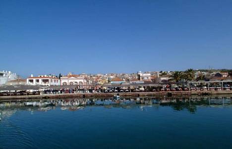 Cunda Adası'nın hediyelik eşya çarşısında yangın çıktı!