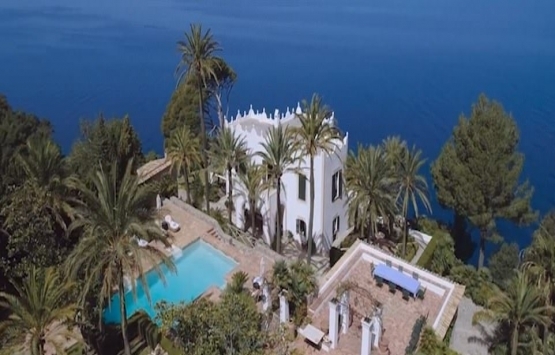 Michael Douglas İspanya daki evini 32 milyon dolara satıyor!