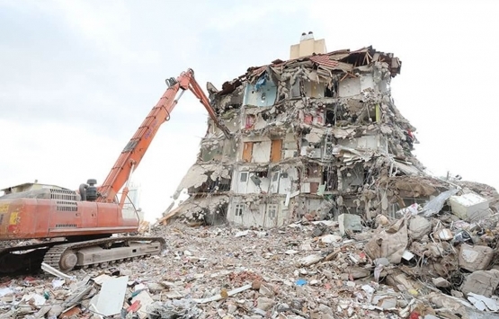 İzmir de ulaşıma ve kentsel dönüşüme yatırım atağı!