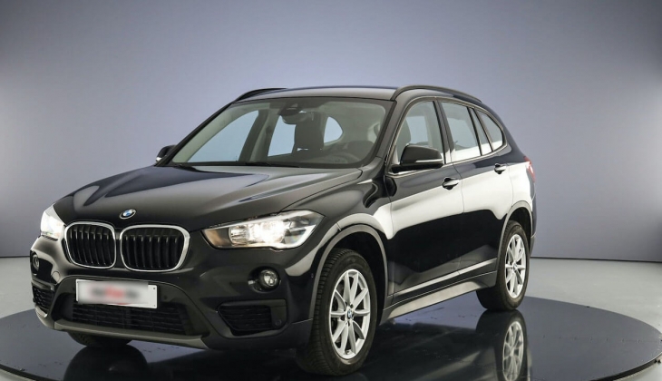 Araç çarpışma testlerinde yüksek puanlar alan BMW X1 e Mart ta zam geldi mi? İşte 03 Nisan 2023 fiyat listesi