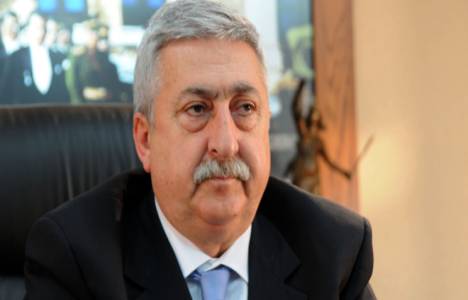 Bendevi Palandöken: Ticarette bir kural var, alacakla borç ödenmez!