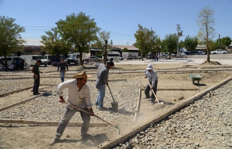 Diyarbakır Lice’ye kent meydanı inşa ediliyor!