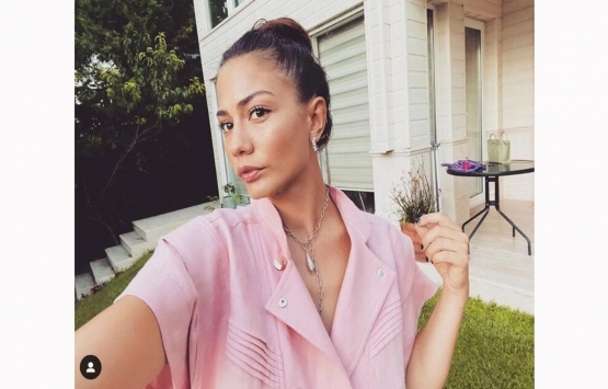 Demet Özdemir in Beykoz daki iki katlı villası!