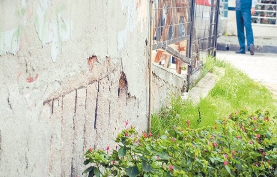 Avcılar’da 24 yıllık bina mühürlendi!